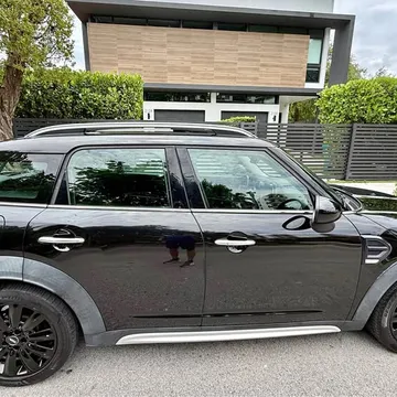2017 MINI Countryman Cooper ALL4 Hatchback 4D
