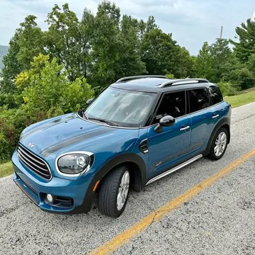 2017 MINI Countryman Cooper ALL4 Hatchback 4D