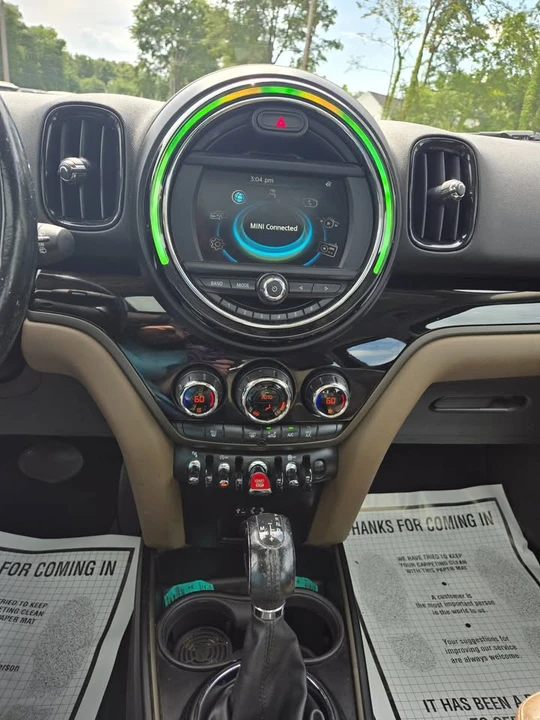 2017 Mini Countryman 2nd Gen - Image 11 of 16