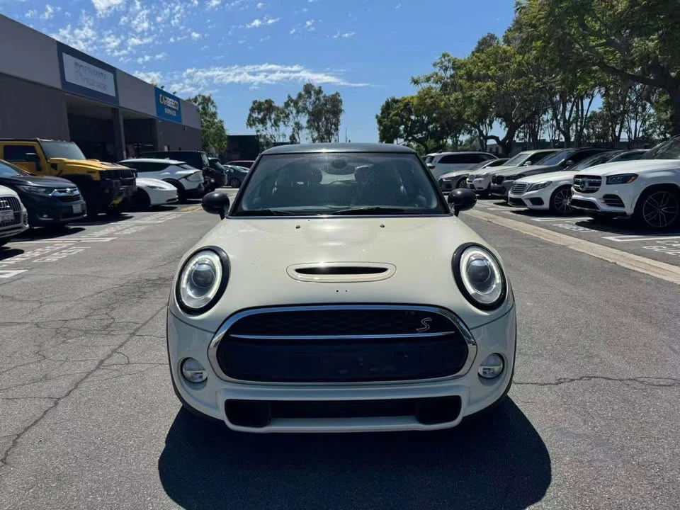 2017 Mini Coupe & Roadster - Image 3 of 10