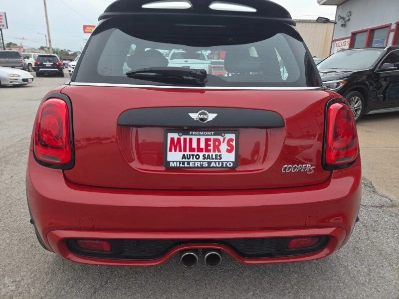 2017 Mini Mini 3rd Gen - Image 4 of 10