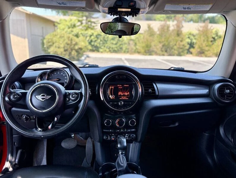 2017 Mini Mini 3rd Gen - Image 9 of 18