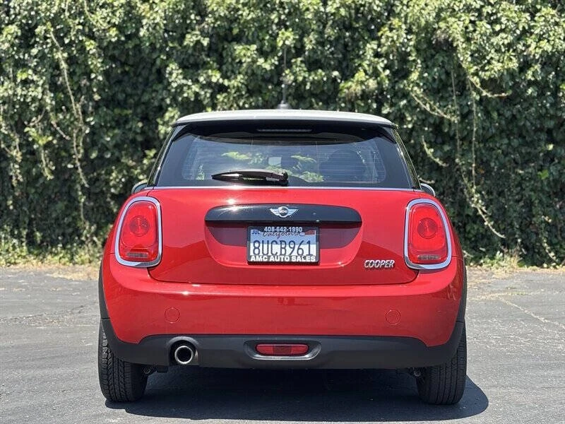 2017 Mini Mini 3rd Gen - Image 4 of 18