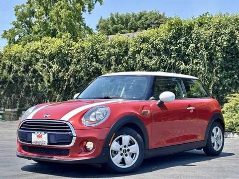 2017 MINI Hardtop 2 Door Cooper
