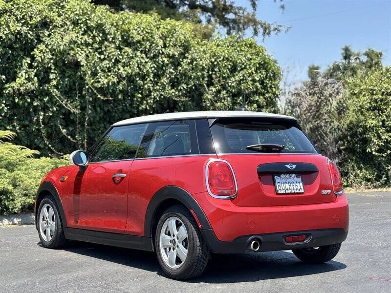 2017 Mini Mini 3rd Gen - Image 3 of 18