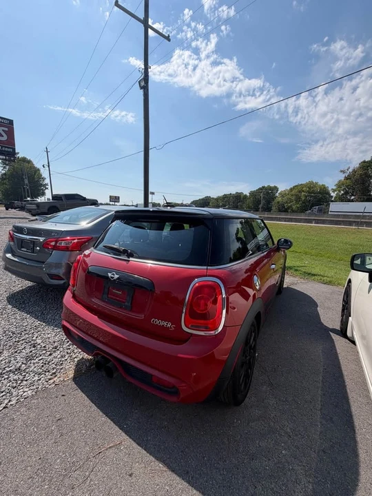 2017 Mini Mini 3rd Gen - Image 3 of 9