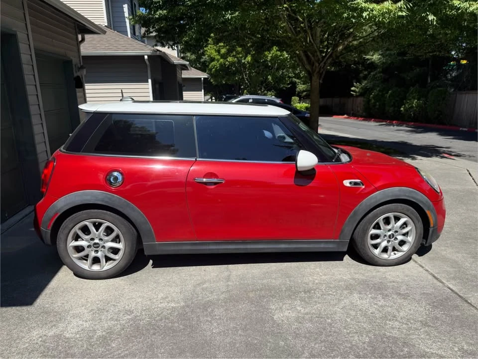 2017 Mini Mini 3rd Gen - Image 9 of 15