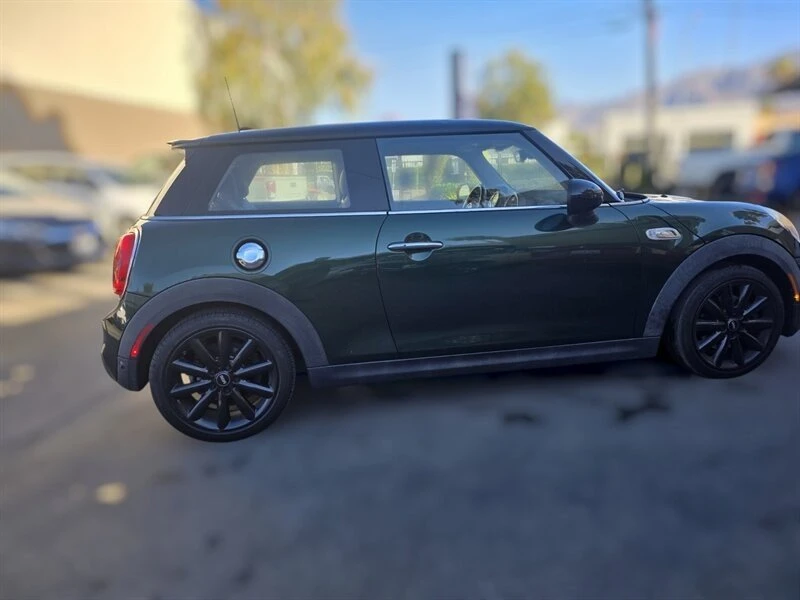 2017 Mini Mini Cooper S 3rd Gen - Image 10 of 17