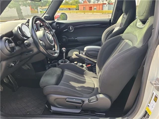 2017 Mini Mini 3rd Gen - Image 10 of 12