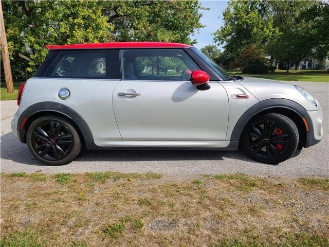2017 Mini Mini 3rd Gen - Image 6 of 12