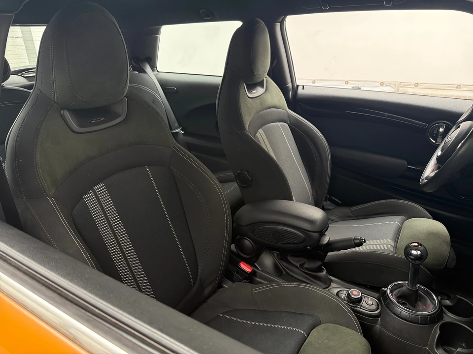 2017 Mini Mini John Cooper Works 3rd Gen - Image 3 of 31