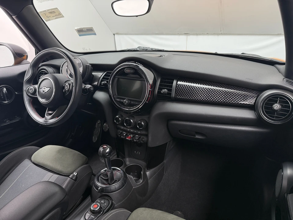 2017 Mini Mini John Cooper Works 3rd Gen - Image 7 of 31
