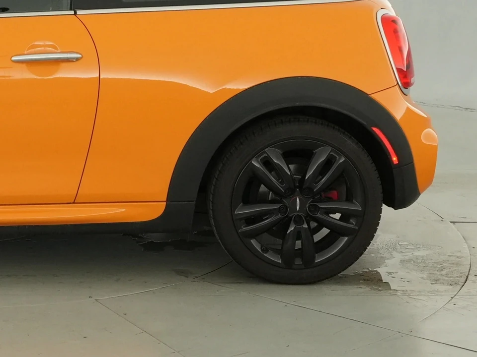 2017 Mini Mini John Cooper Works 3rd Gen - Image 12 of 31