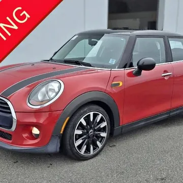 2017 MINI Hardtop 4 Door Cooper