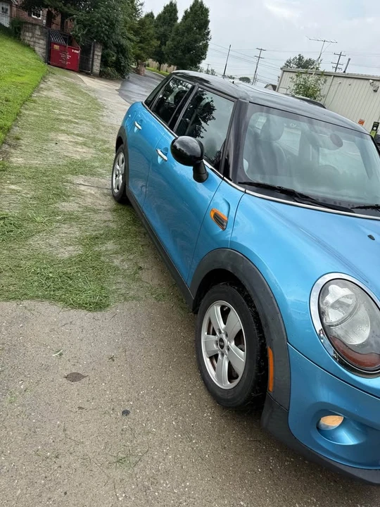 2017 Mini Mini 3rd Gen - Image 7 of 16