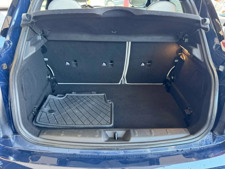 2017 Mini Mini Cooper S 3rd Gen - Image 17 of 20