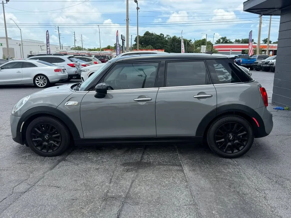 2017 Mini Mini Cooper S 3rd Gen - Image 4 of 17