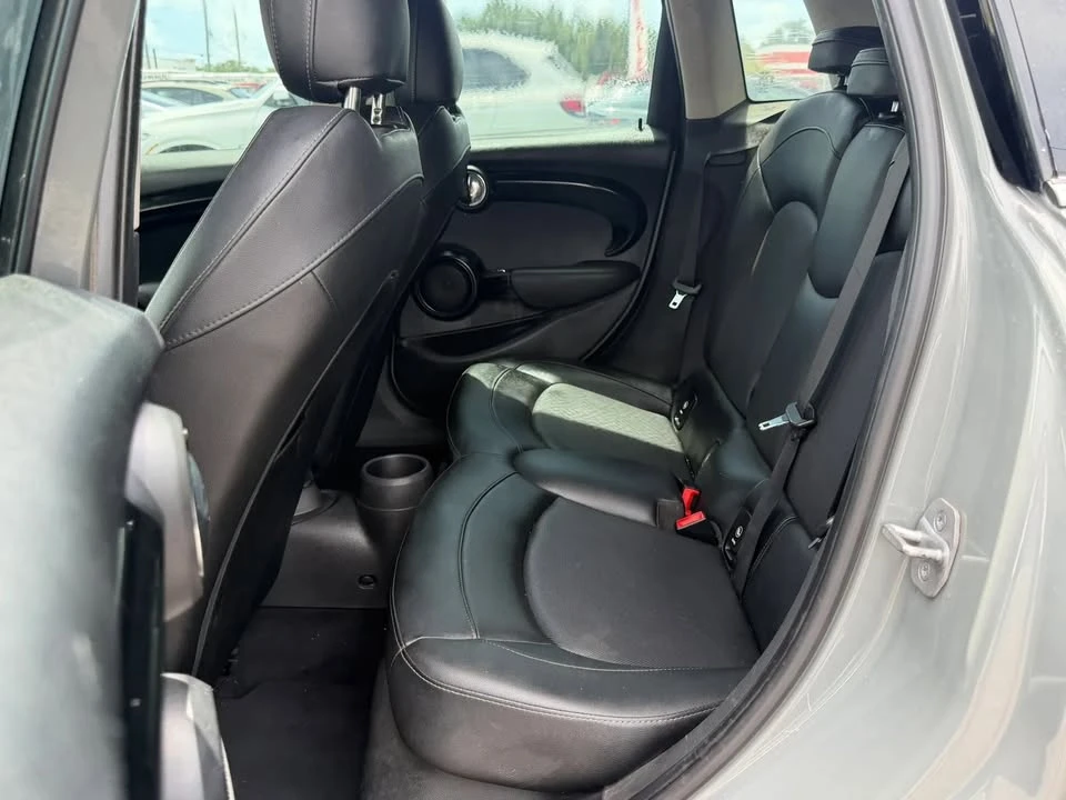 2017 Mini Mini Cooper S 3rd Gen - Image 10 of 17