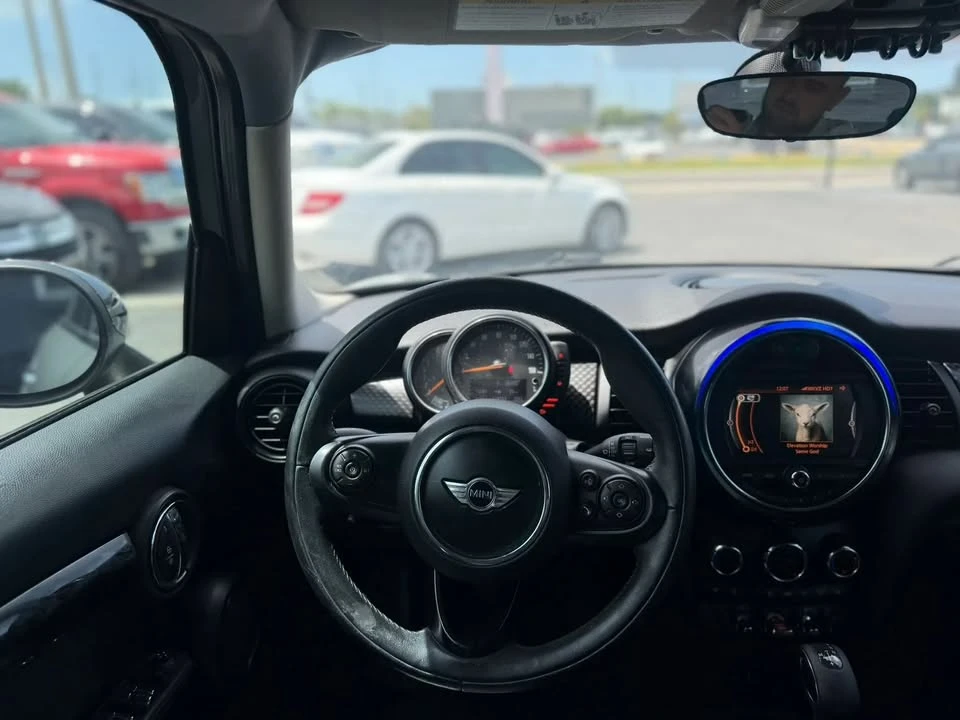 2017 Mini Mini Cooper S 3rd Gen - Image 15 of 17