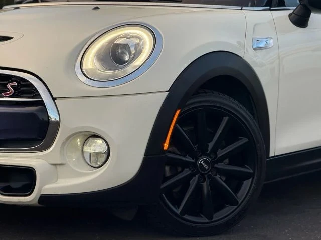 2017 Mini Mini Cooper S 3rd Gen - Image 2 of 21