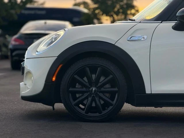 2017 Mini Mini Cooper S 3rd Gen - Image 7 of 21