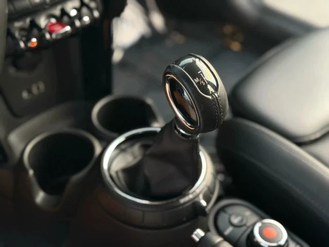 2017 Mini Mini Cooper S 3rd Gen - Image 21 of 21
