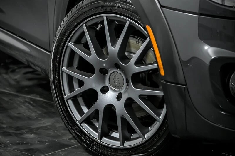 2017 Mini Mini Cooper S 3rd Gen - Image 3 of 12