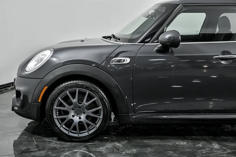 2017 Mini Mini Cooper S 3rd Gen - Image 6 of 12