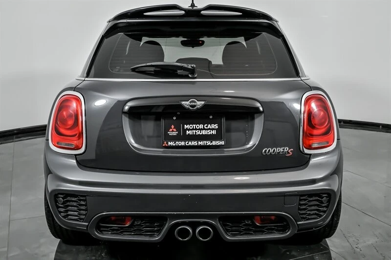 2017 Mini Mini Cooper S 3rd Gen - Image 9 of 12