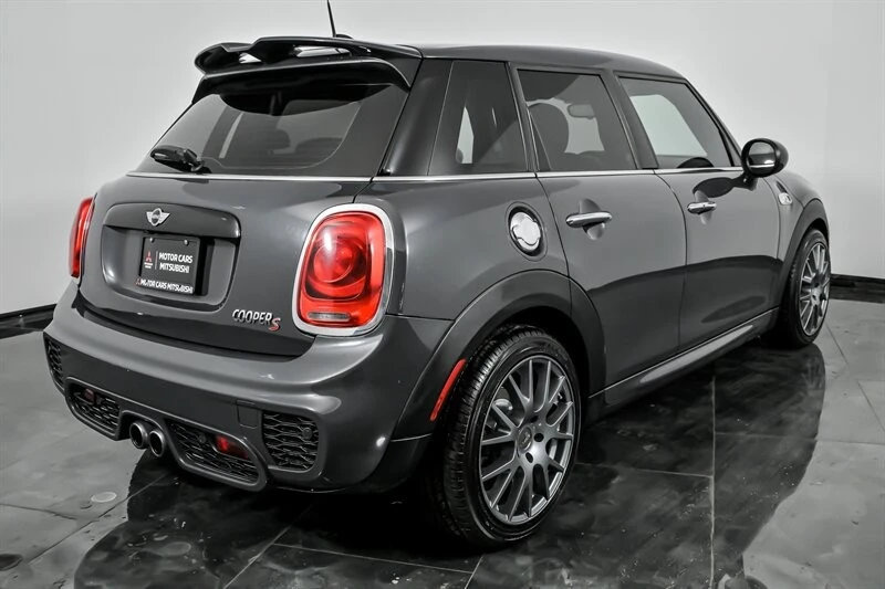 2017 Mini Mini Cooper S 3rd Gen - Image 10 of 12
