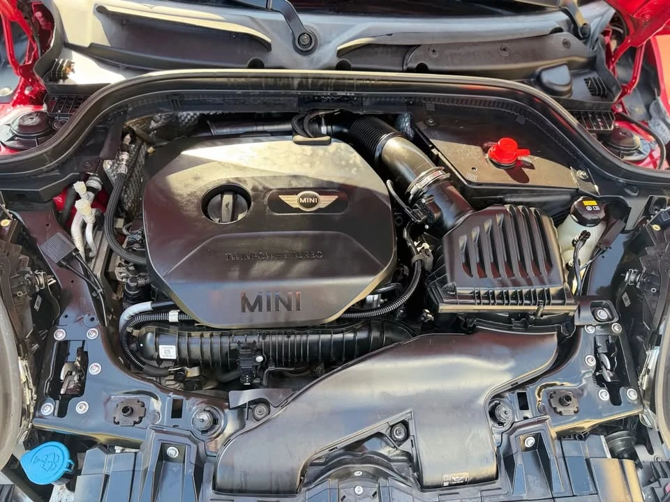 2017 Mini Mini Cooper S 3rd Gen - Image 18 of 20