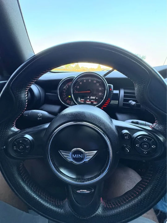 2017 Mini Mini Cooper S 3rd Gen - Image 17 of 18