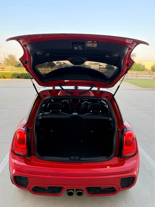 2017 Mini Mini Cooper S 3rd Gen - Image 10 of 18