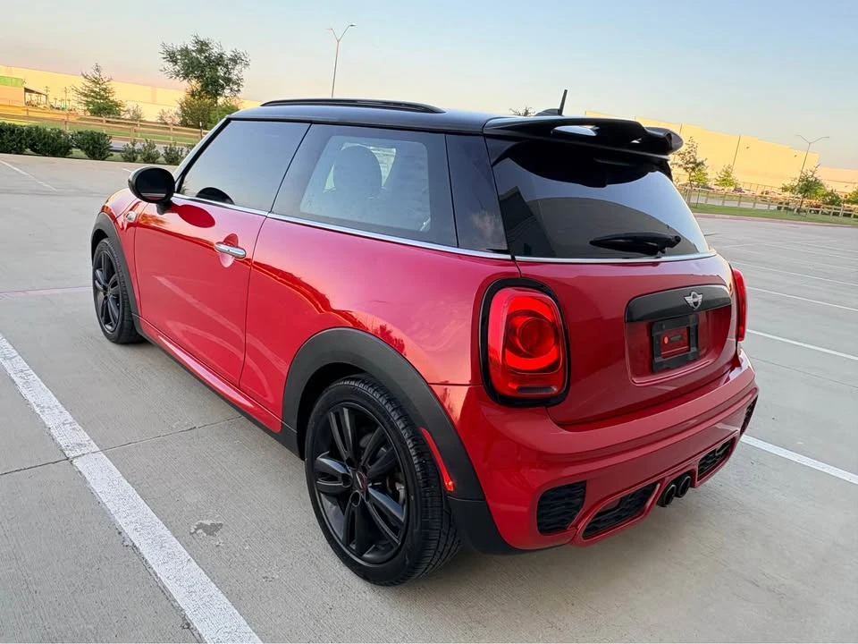 2017 Mini Mini Cooper S 3rd Gen - Image 9 of 18