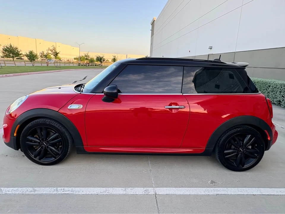 2017 Mini Mini Cooper S 3rd Gen - Image 5 of 18