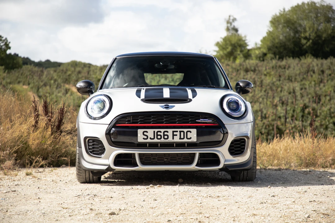 2017 Mini Mini John Cooper Works 3rd Gen - Image 18 of 31