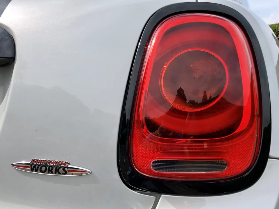 2017 Mini Mini 3rd Gen - Image 17 of 25