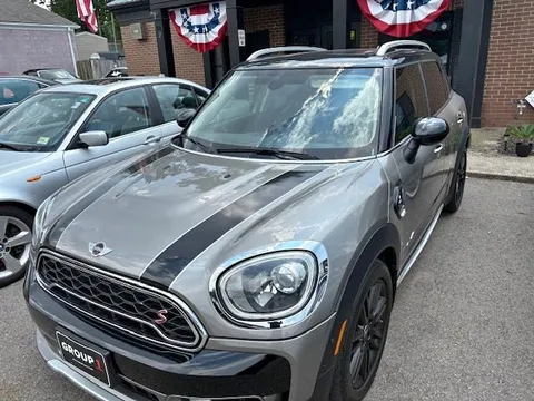 2017 MINI Cooper All4