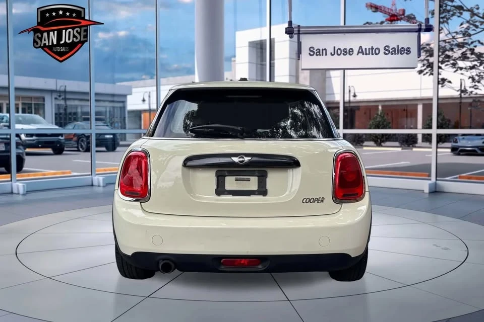 2017 Mini Mini 3rd Gen - Image 4 of 18