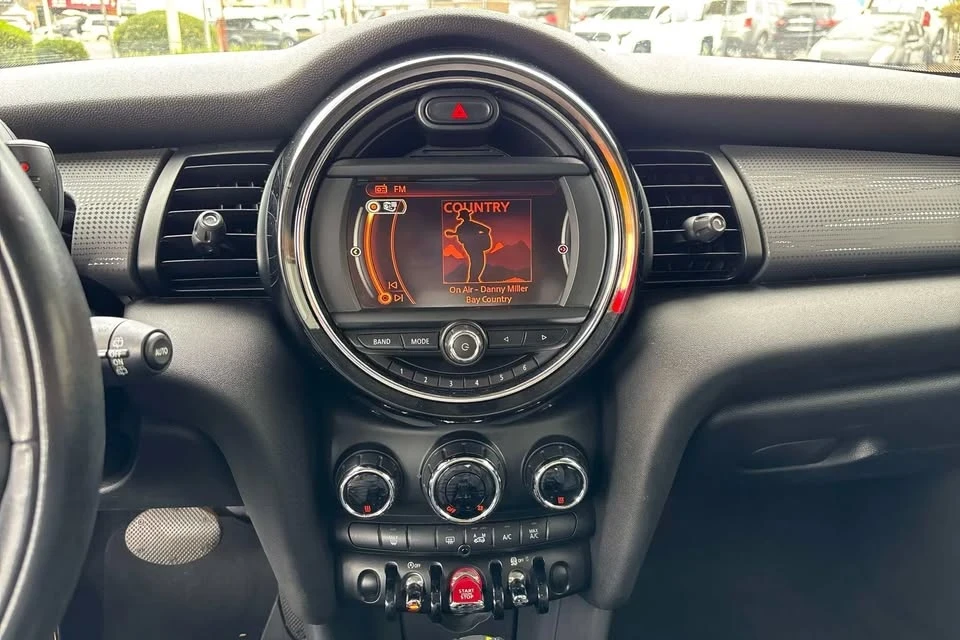 2017 Mini Mini 3rd Gen - Image 16 of 18