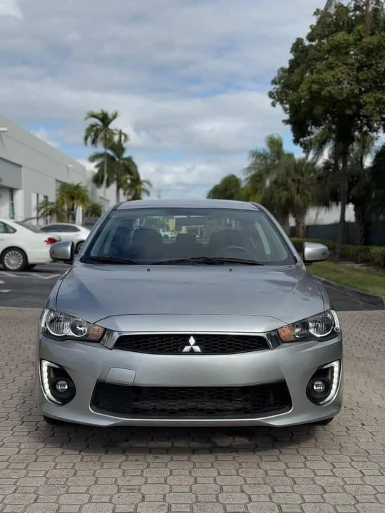 2017 Mitsubishi Lancer 10th Gen - Image 2 of 7