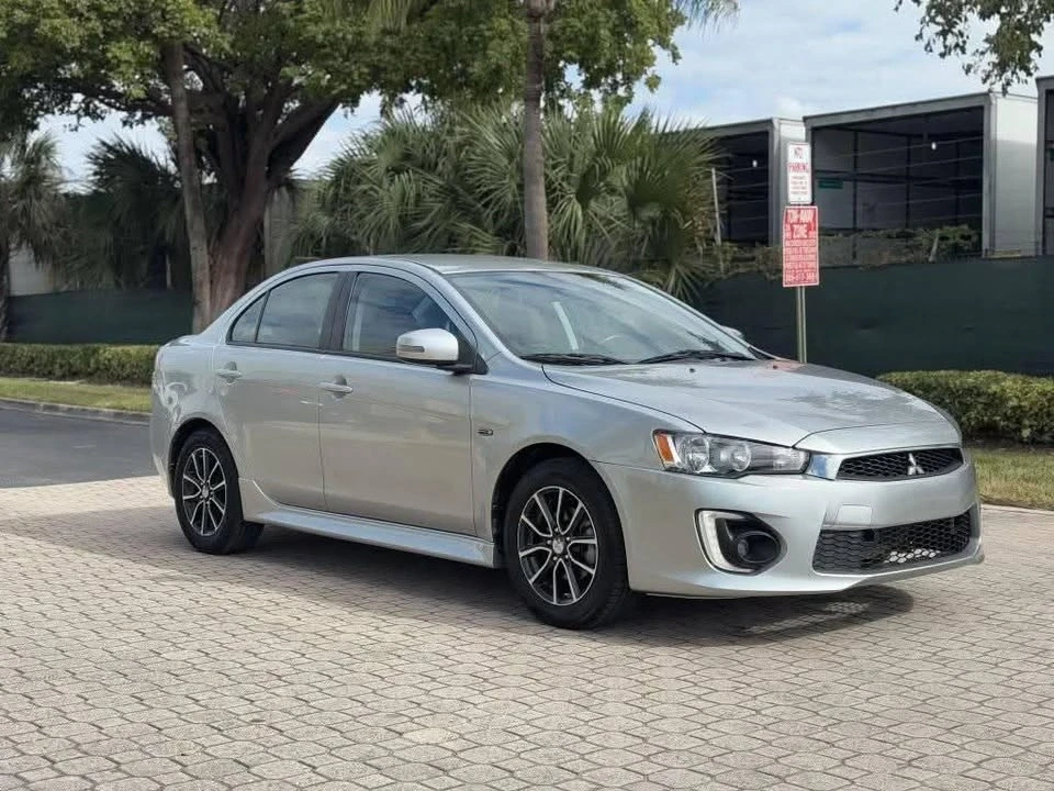 2017 Mitsubishi Lancer 10th Gen - Image 3 of 7