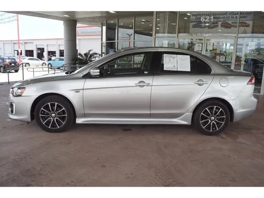 2017 Mitsubishi Lancer 10th Gen - Image 12 of 14