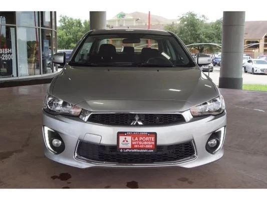 2017 Mitsubishi Lancer 10th Gen - Image 9 of 14