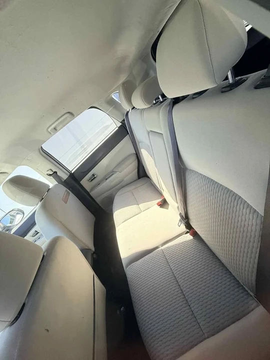 2017 Mitsubishi Outlander - Image 4 of 8