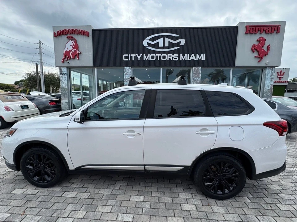 2017 Mitsubishi Outlander - Image 5 of 21
