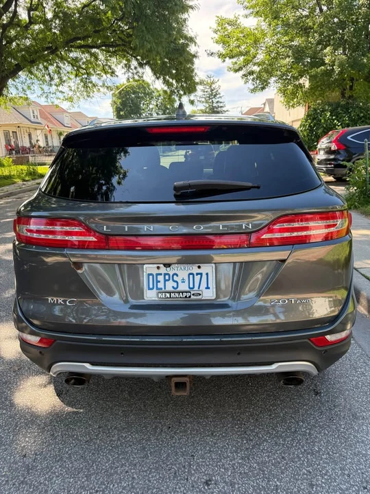 2017 Lincoln MKC - Image 2 of 10