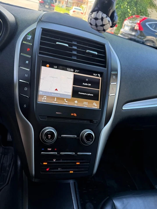2017 Lincoln MKC - Image 6 of 10
