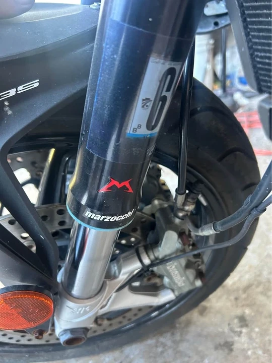 2017 MV Agusta Brutale - Image 4 of 6