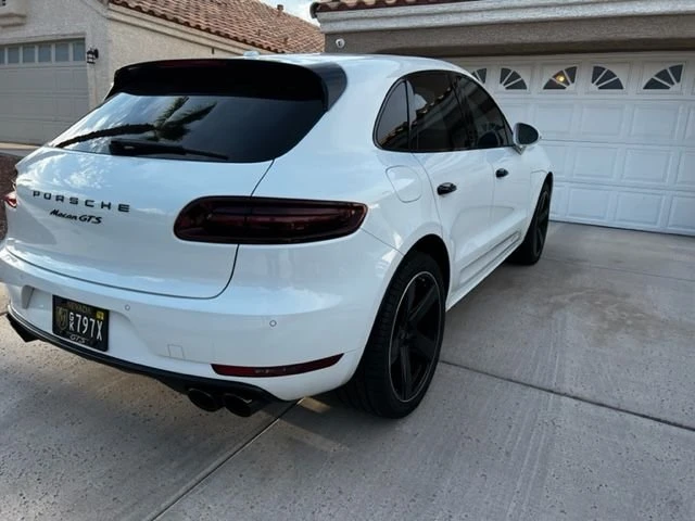 2017 Porsche Macan GTS - Image 10 of 21